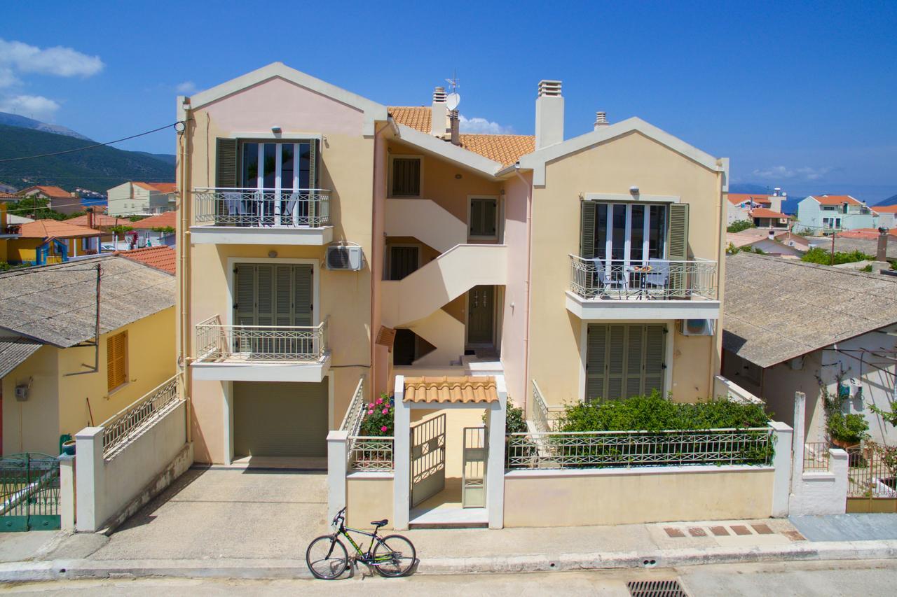 Marina'S Apartments Sami  Esterno foto